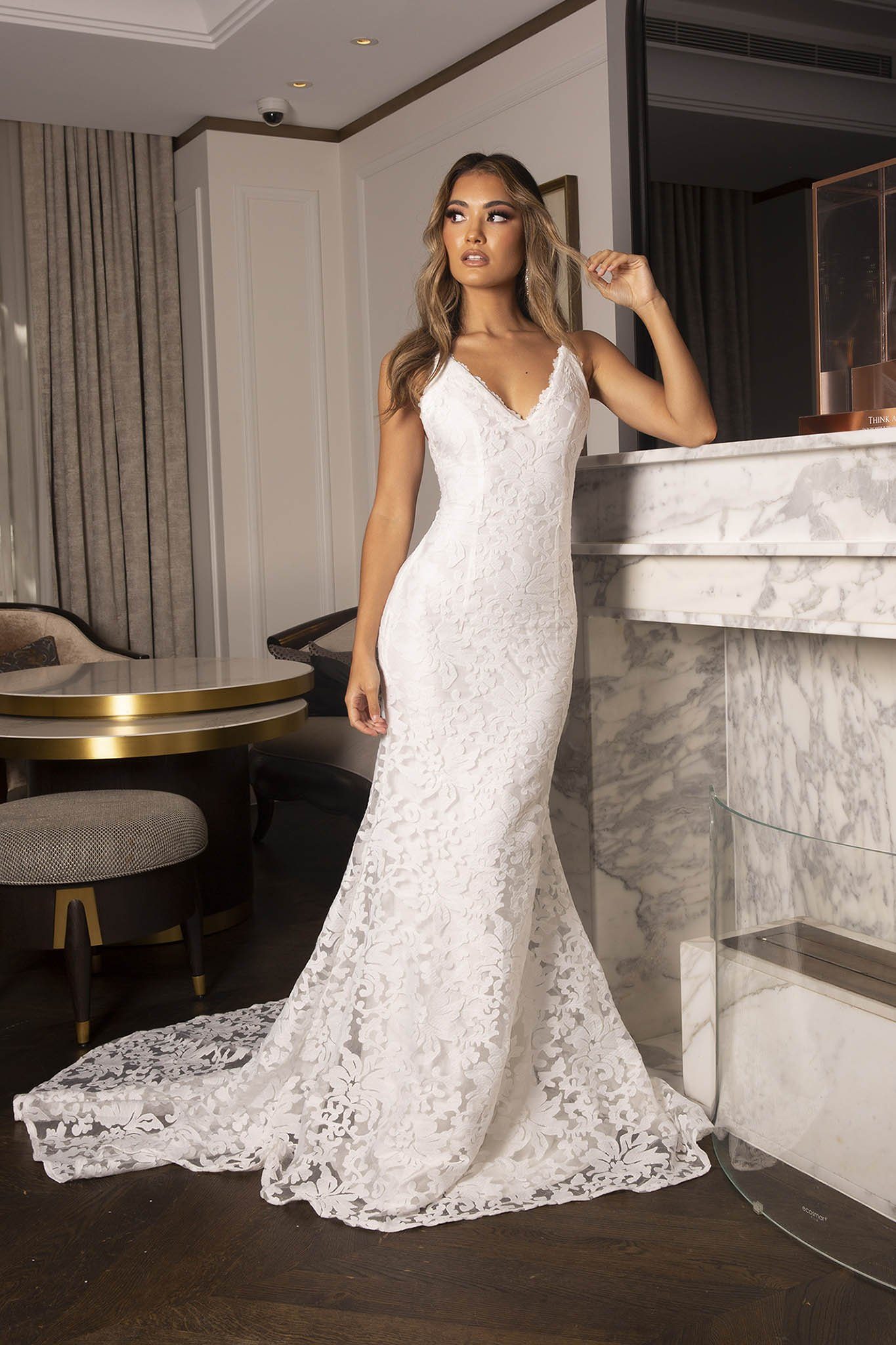 Florentina Lace Gown White Noodz Boutique